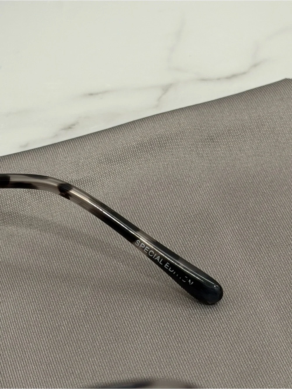 Ray-Ban RB8147M TITANIUM SUNGLASSES Special Edition Round Silver